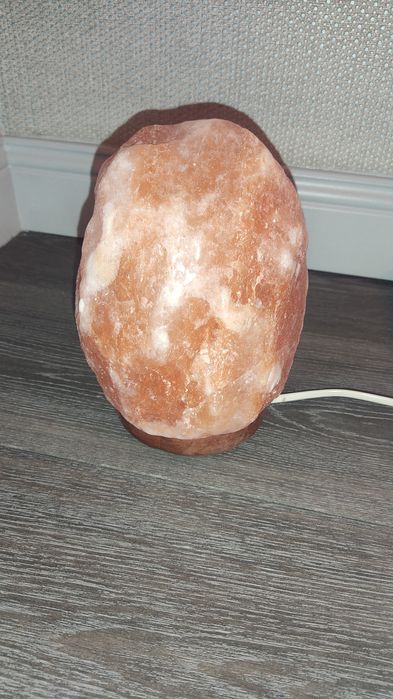 Соляная лампа (продаю)