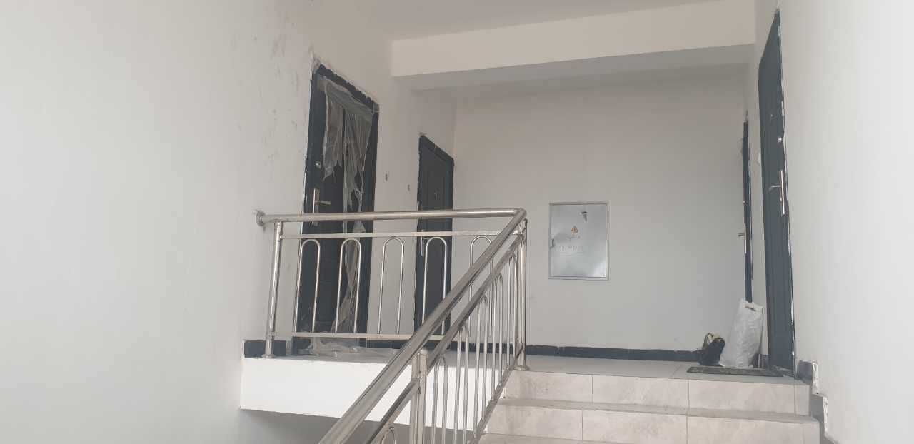 Fargona tumanida 21-uy 17-xonadon bolib tolash sharti bilan sotilmoqda
