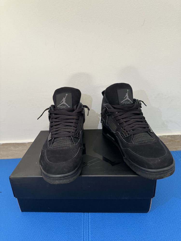 Air Jordan 4 - Black Cat.  - 47,5