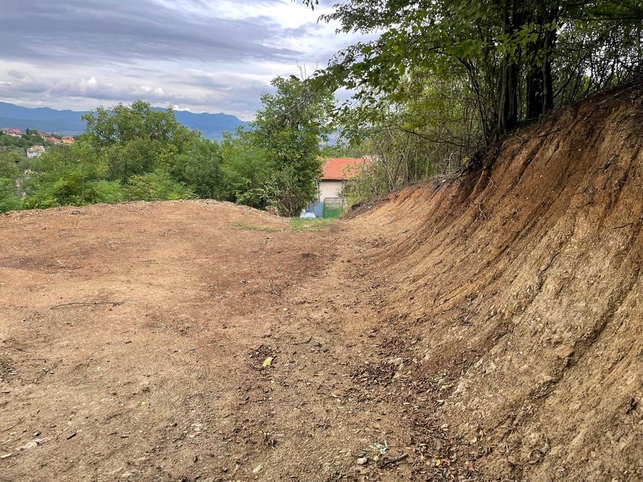 Vànd teren intravilan în Deva, distanță 900 m față de centru