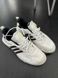 Adidas тенис обувки