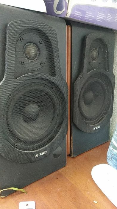 Музыкальный колонка
