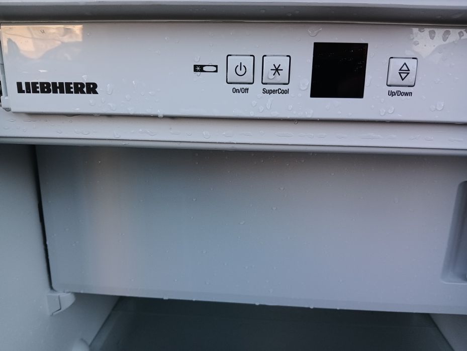 Като нов малък хладилник с камера за вграждане Liebherr 2 год.Гаранция