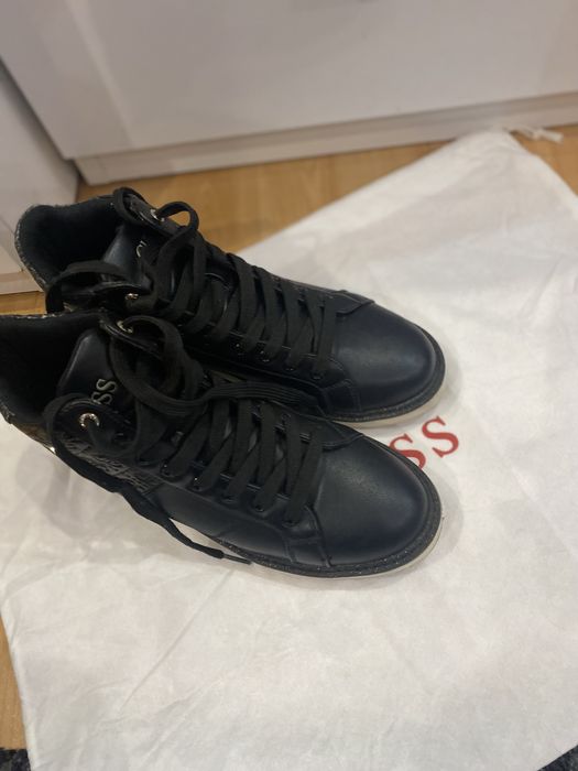 Сникърси Guess 38 номер