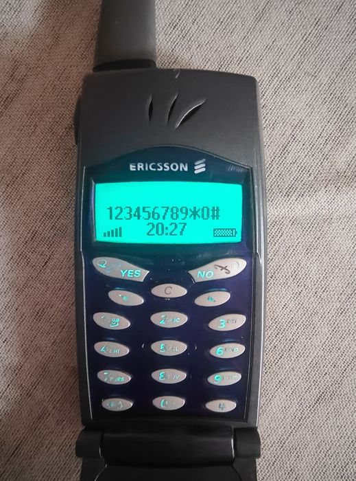 Ericsson T29s ( decodat,lb română, baterie refurbished)