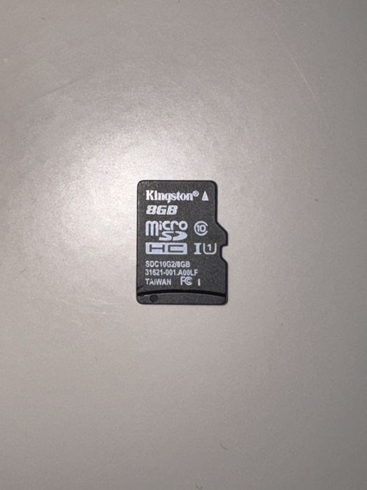 Карта памяти Kingston MicroSD 8гб