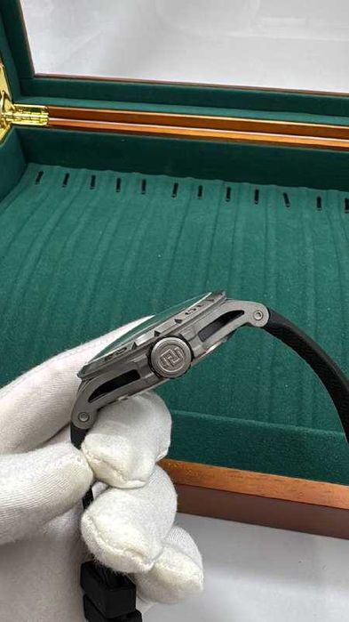 Roger Dubuis Excalibur Spider Skeleton Flying Tourbillon