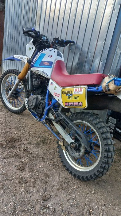 Vând Suzuki DR 600cc