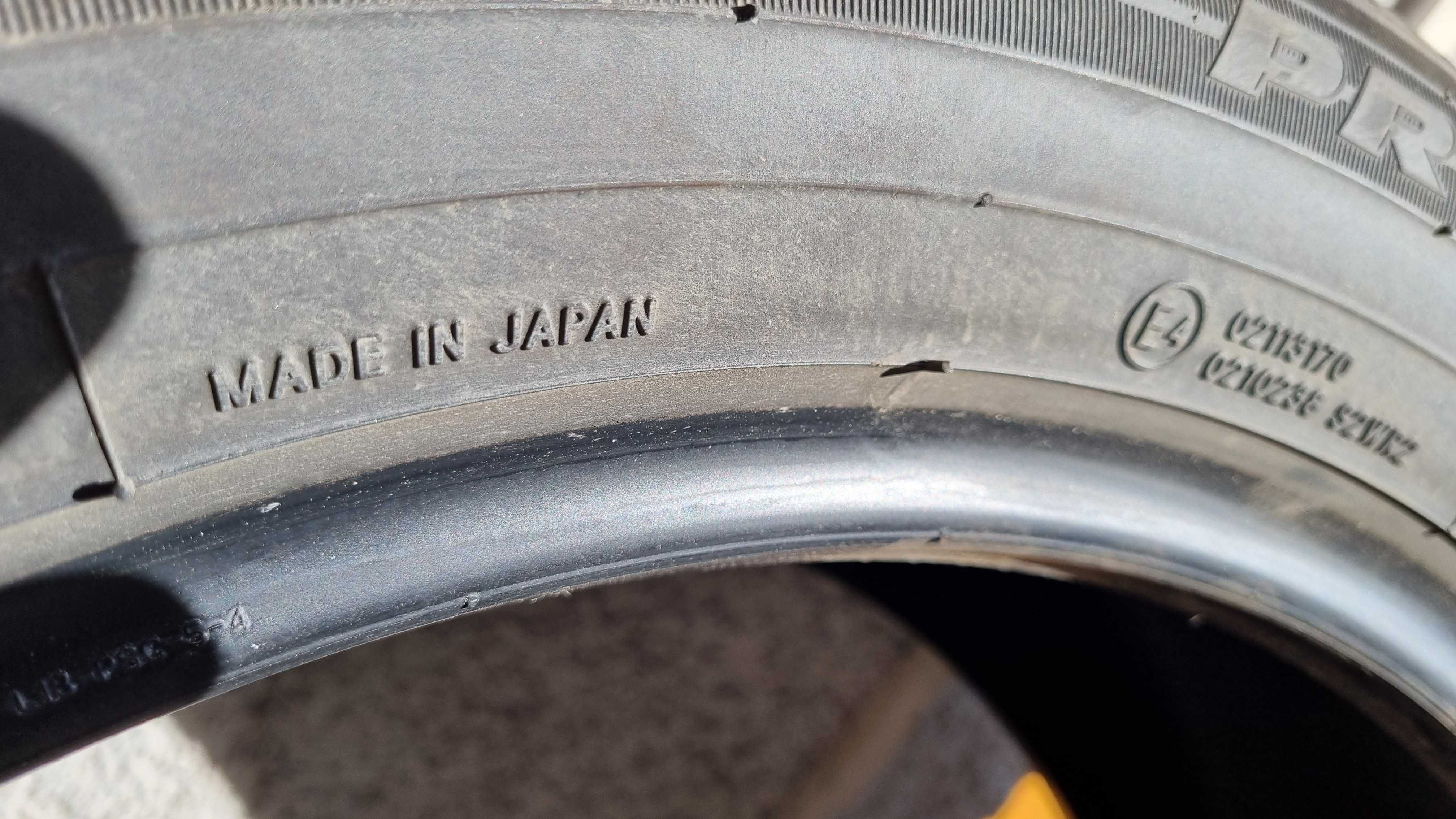 Vând 2 cauciucuri vară Toyo Proxes R56 215/55 R18 95H rulate 1200 km.