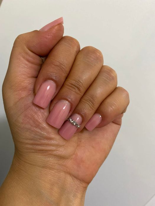 Unghii de gel si make up