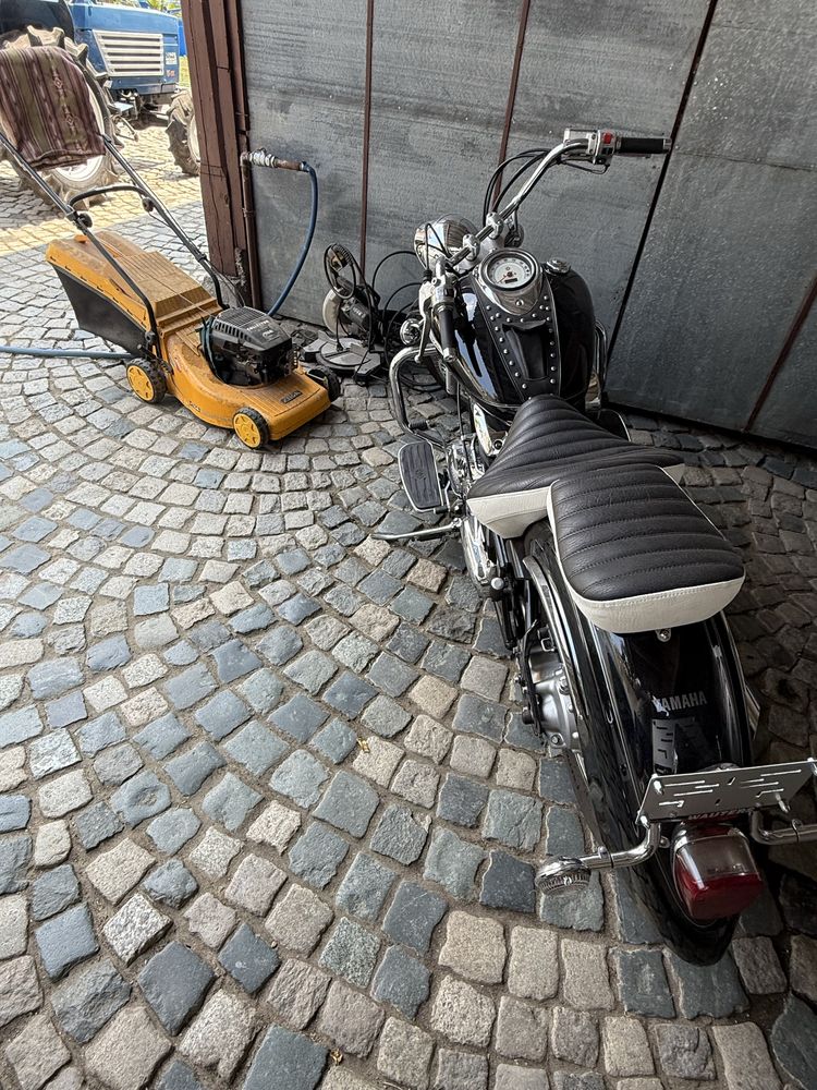 Yamaha DRAG STAR 1100