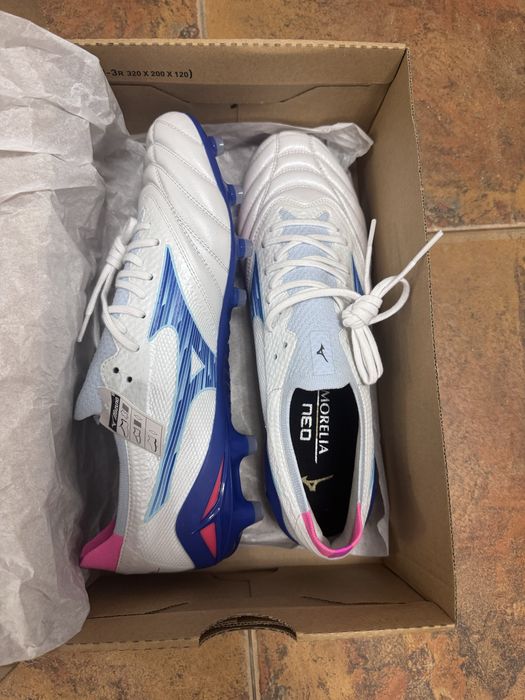 Висок клас футболни обувки Mizuno