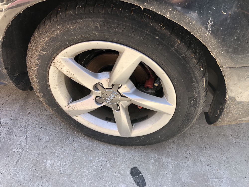 Roti jante anvelope Audi A4 B7 205 55 16 vara iarna aliaj