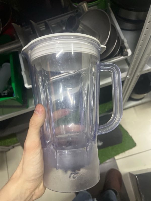 Блендер no name. Продается часть
