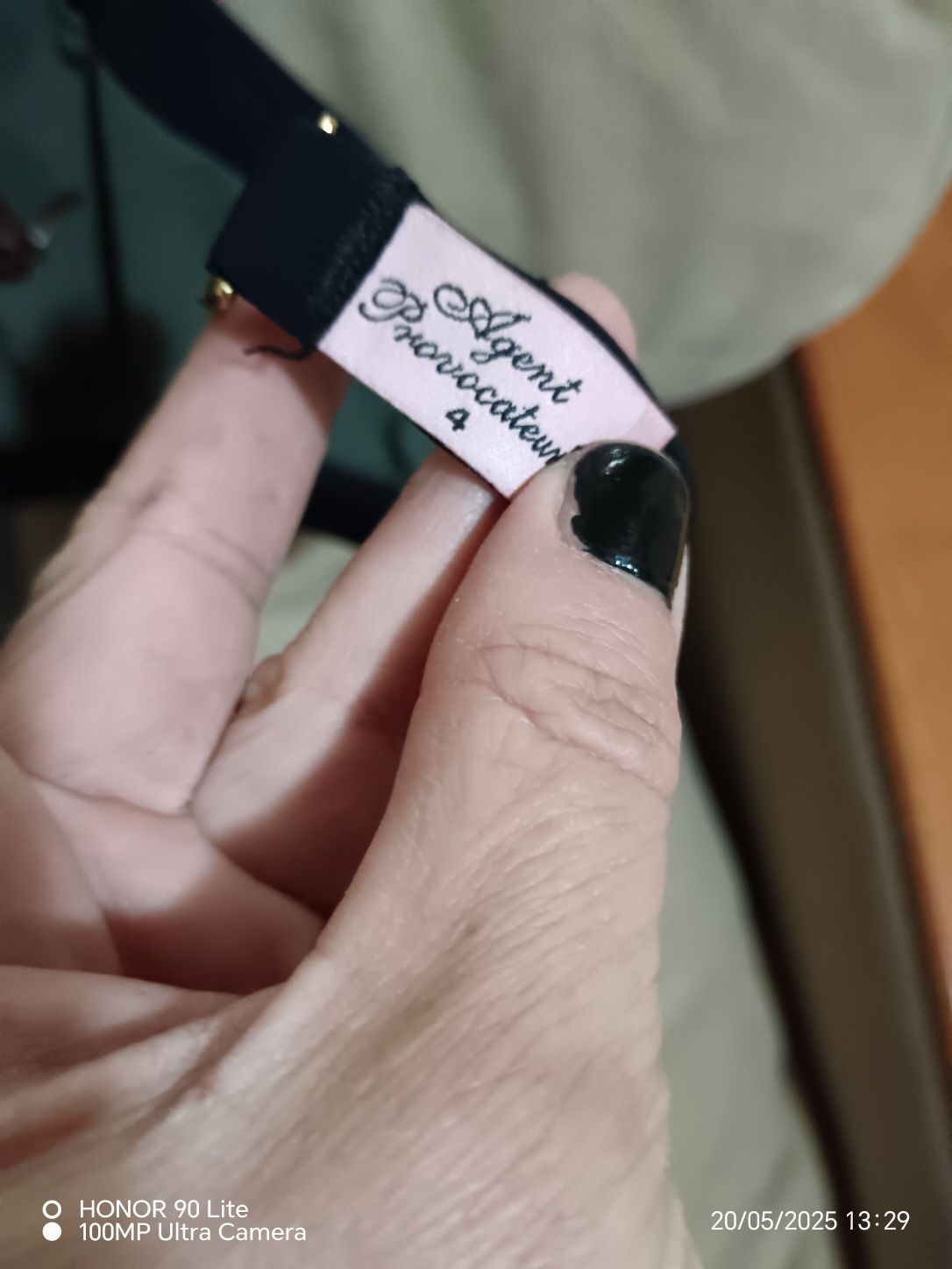 Сутиенът Agent Provocateur
