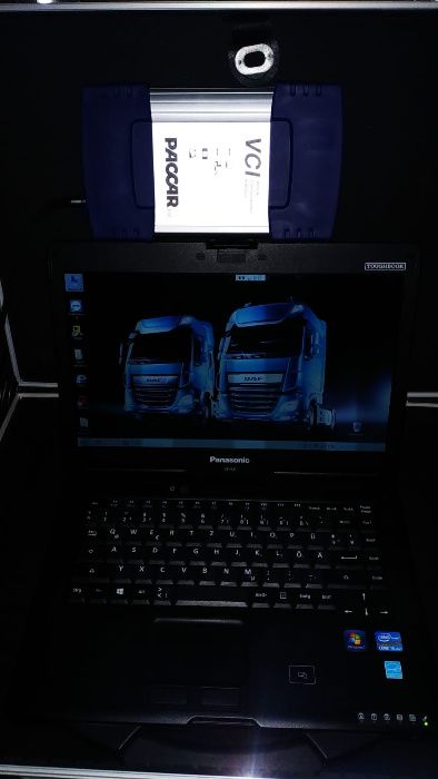 Tester Profesional Camioane DAF VCI560 Original + Laptop Panasonic CF5