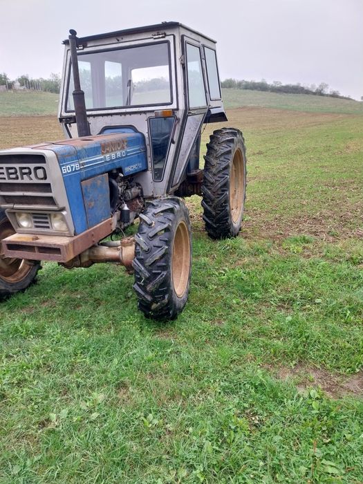 Tractor ebro 6079 4×4