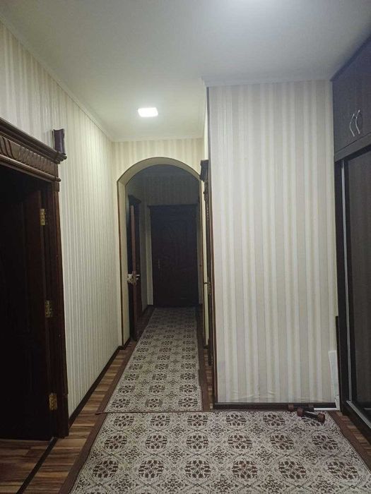 V1685 ПРОДАЕТСЯ 2/3/5 Ор.р: ресторан Уммон  80м2