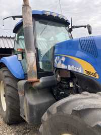 Tractor new holland t8040