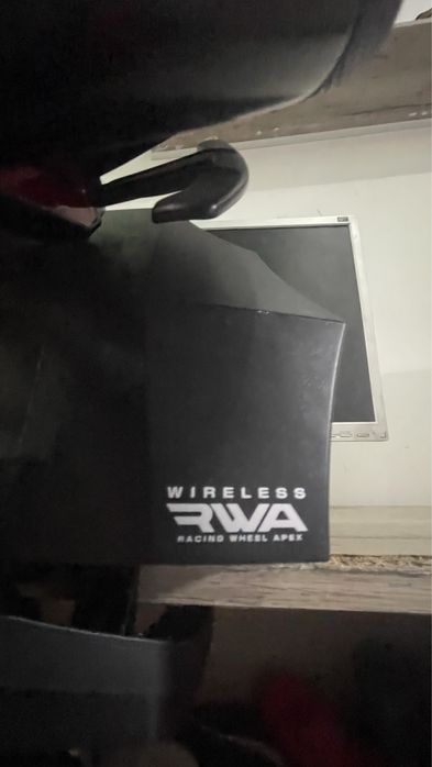 vand urgentVolan HORI wireless pentru ps4 vand sau schimb