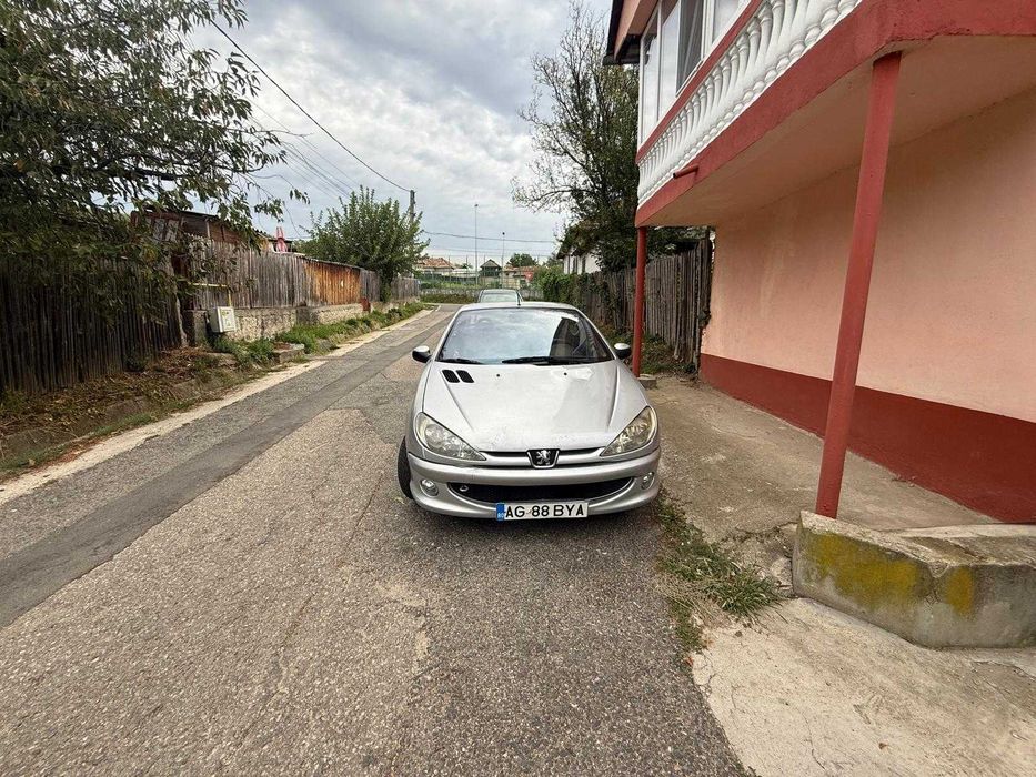 Peugeot 206 CC 1.6 16v 80kW 109cp 200.000 KM 2003