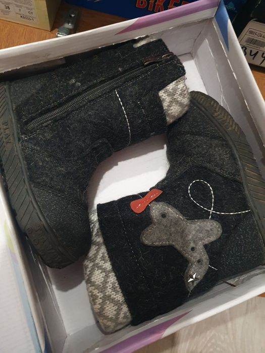 Зимние войлочные сапожки на натуральной овчине.