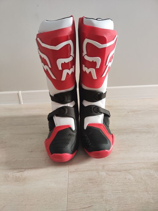 Кросови ботуши FOX 45 номер чисто нови!!!