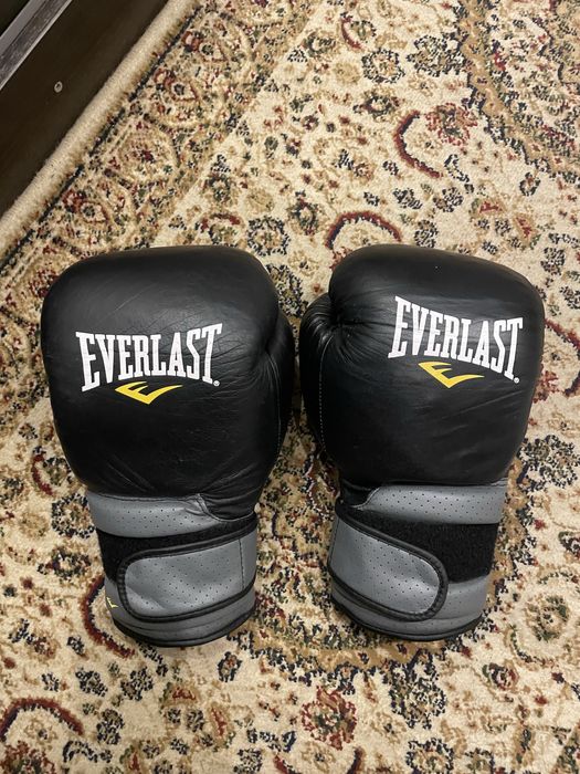 Перчатки бокс everlast