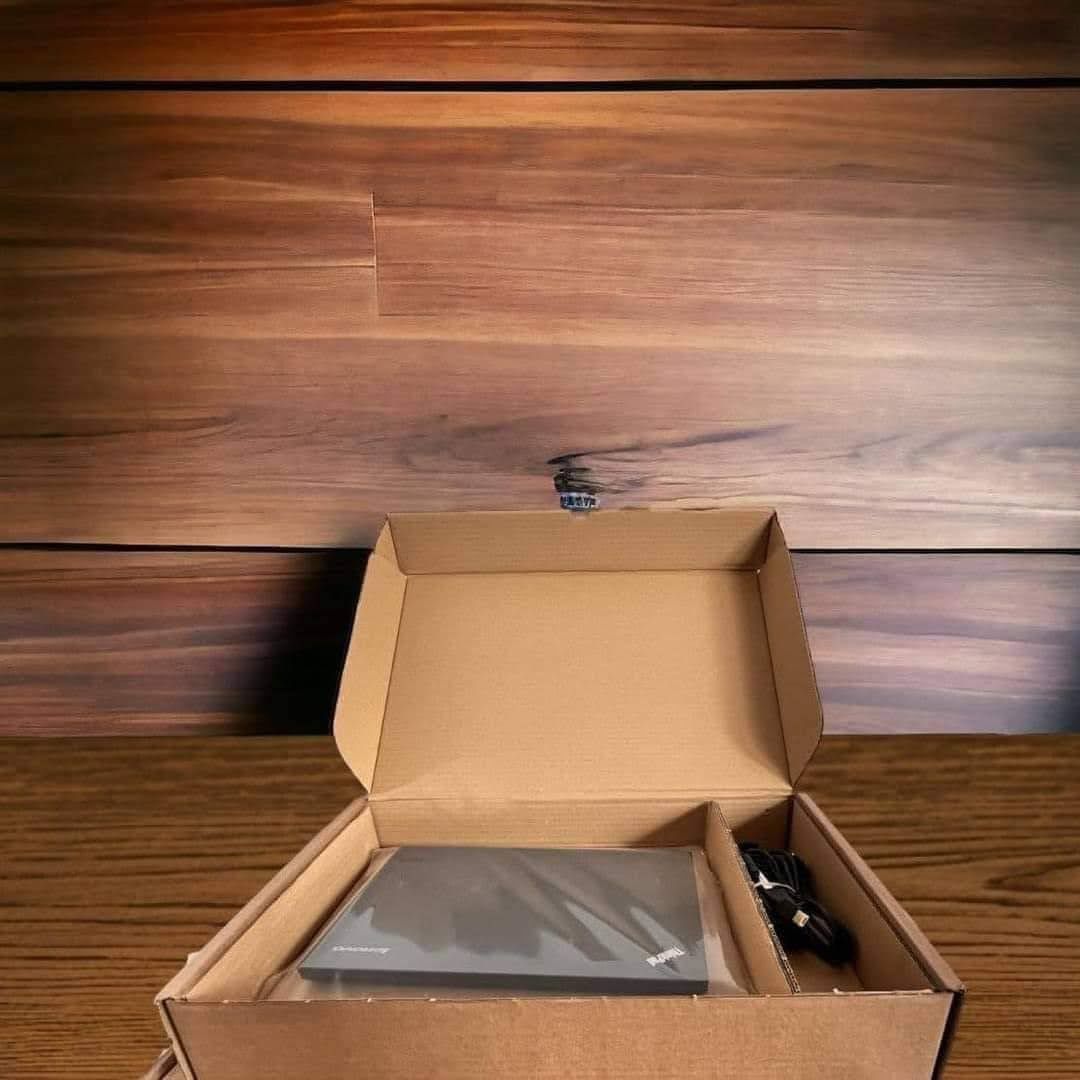 Лаптоп Think Pad Lenovo