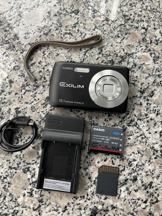 Aparat foto digital CASIO Exilim EX-Z33 Black Digital Point & Shoot