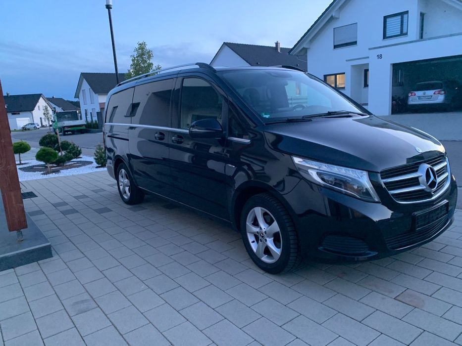 Inchiriez microbuz transport persoane 6+1, 7+1, 8+1 Mercedes Vklasse V
