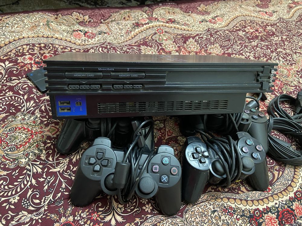 Sony PlayStation 2 тез сотилади | Сони 2 - 4 та жостик билан sotiladi
