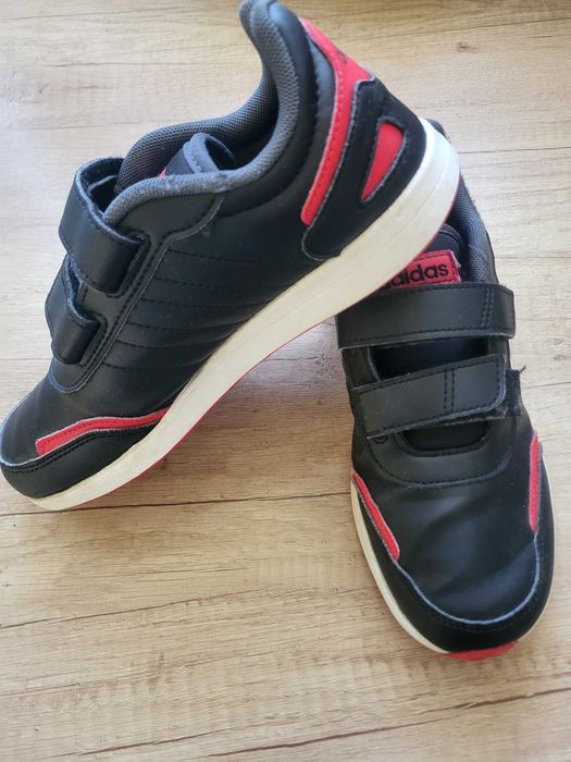 Маратонки Adidas 34 номер