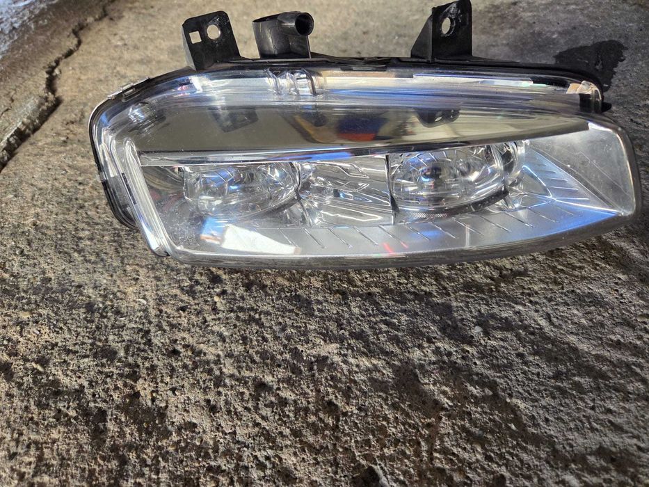 Proiector proiectoare stanga dreapta Range rover Evoque