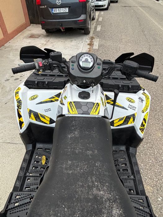 Atv polaris 800 efi sportsman  4x4 2 locuri (can am.cf moto .linhai)