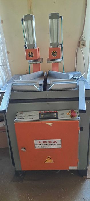 Машини за изработка на PVC дограма