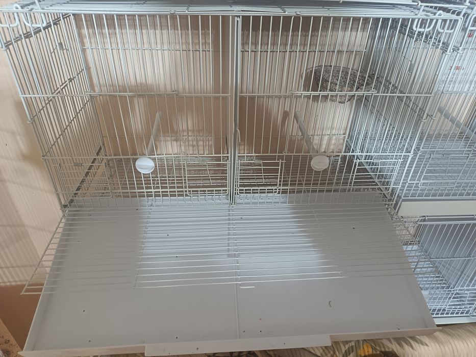 Kanareyka uchun parofka qafaslar sotiladilar