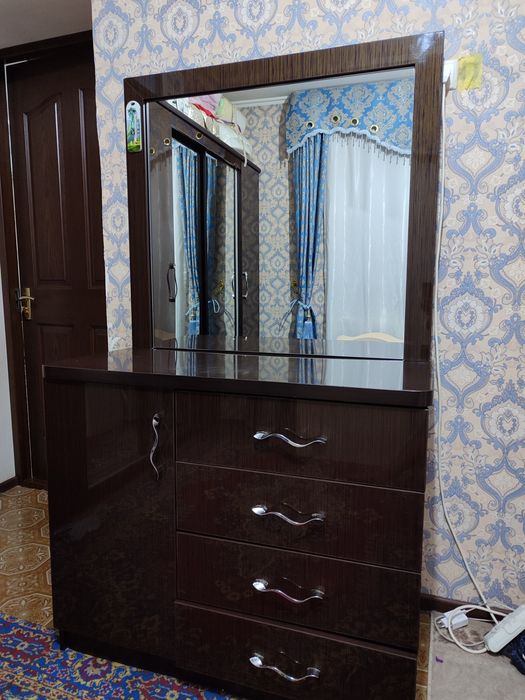 Spalni mebel kamplekt sotiladi