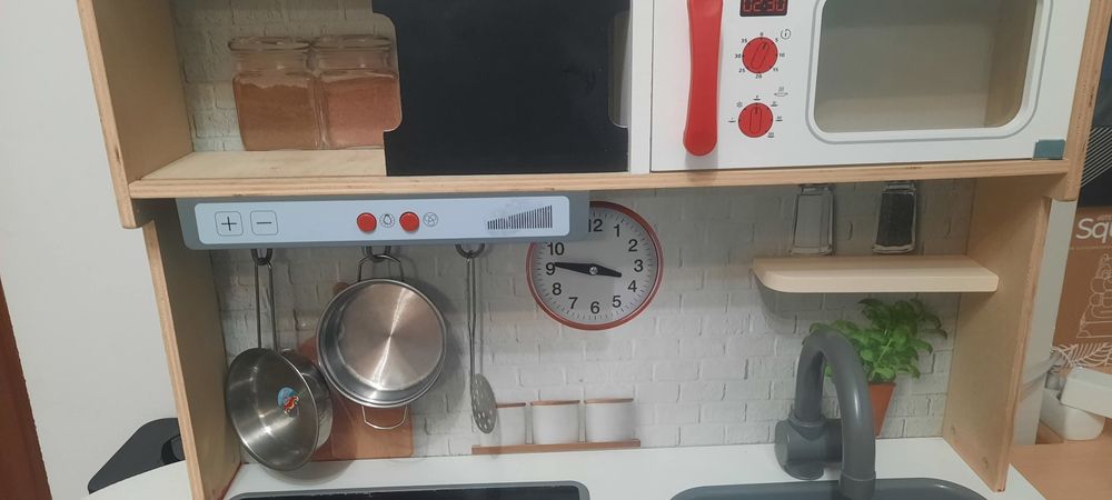 Bucătărie din lemn pt copii Lidl