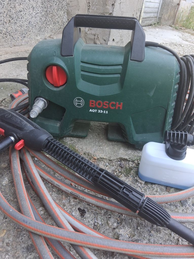 Водоструйка BOSCH AQT 33-11