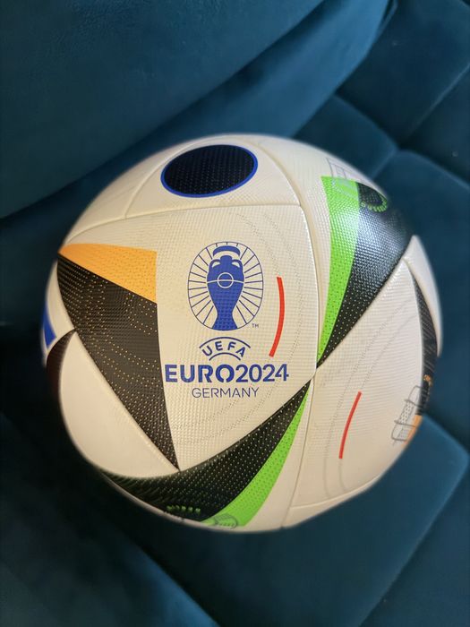 Minge Adidas Oficiala Euro 2024