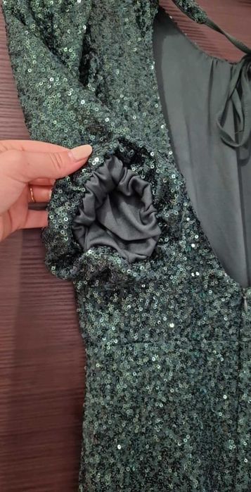 Рокля с пайети, С размер