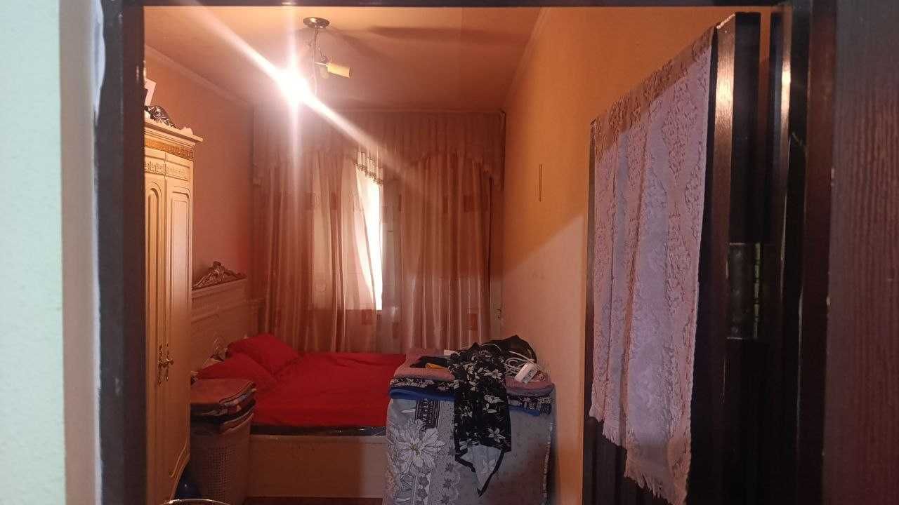 Продается СВОЯ собственная квартира, трехкомнатная ( 4х ком ), 64м2.