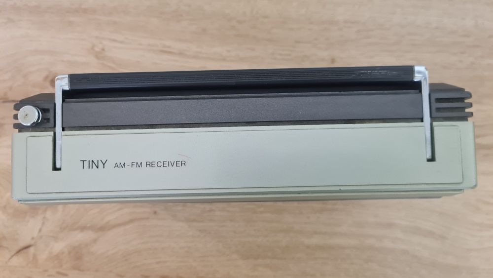 Радио ITT TINY 200