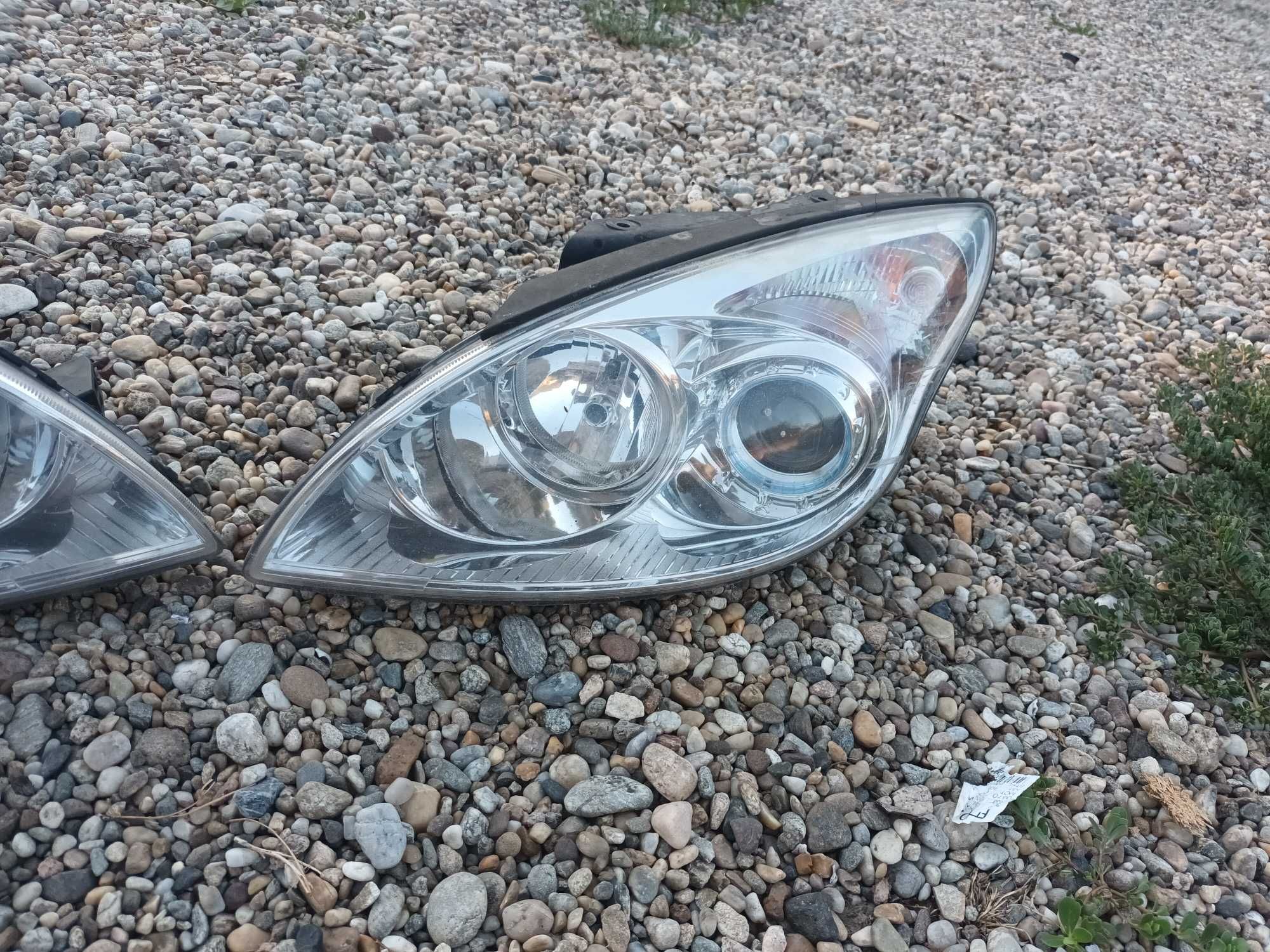 ляв и десен фар за хюндай и30 HYUNDAI I30
