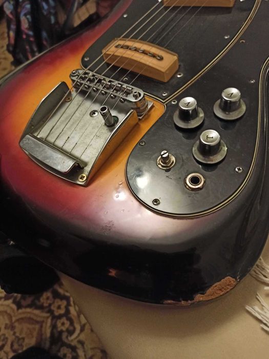 Chitara electrica vintage Monroe, anii 70, Made in Japan