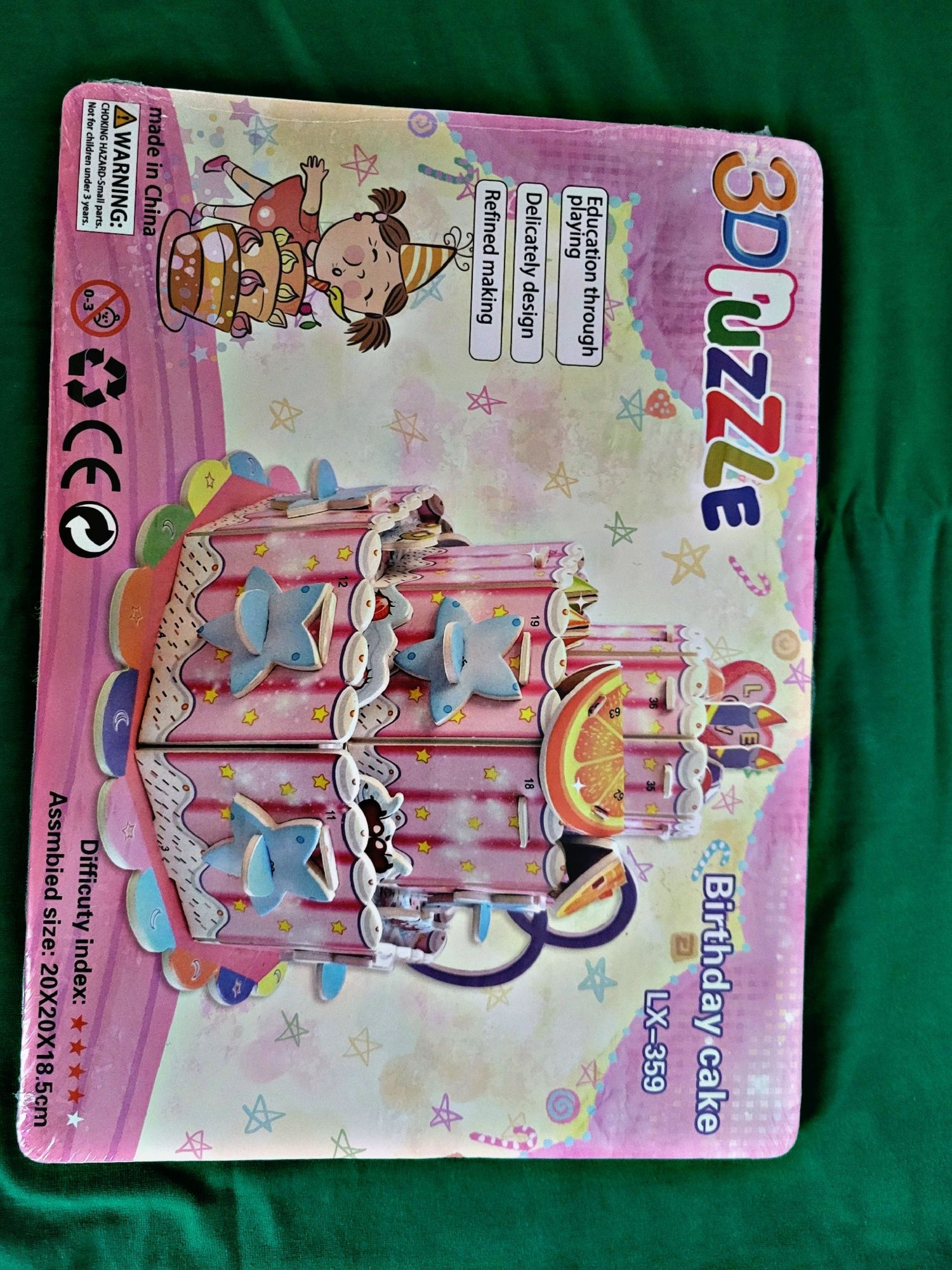 3D puzzle. Birthday cake.