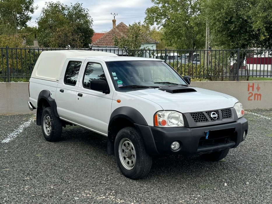 Nissan Navara NP300 D22 4X4 133 Cp 2011/Clima