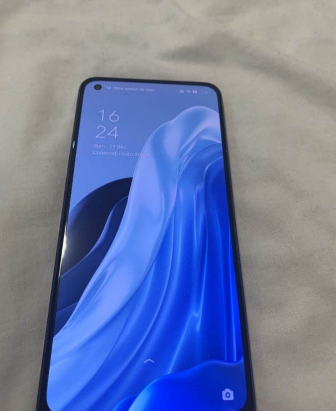 Vând oppo reno 8 5G , 128 GB , android 13