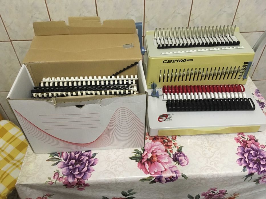 Aparat de indosariat cu inele plastic SUPU CB2100 PLUS + inele diverse